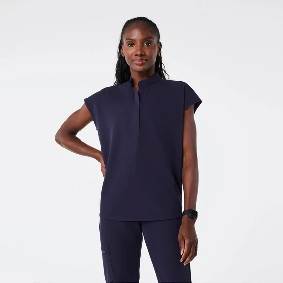 FIGS New Large Rafaela Tunic Scrub Top Navy - Picture 1 of 4